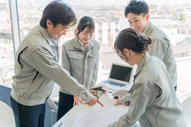 重機オペレーターの給料をアップさせる方法